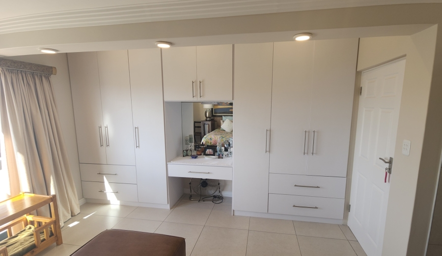 3 Bedroom Property for Sale in Hartenbos Heuwels Western Cape